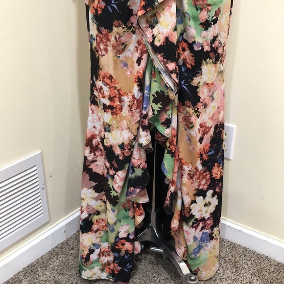 Badgley Mischka Gown Size 8 Black Floral Ruffle Formal Maxi Dress - Picture 5 of 13